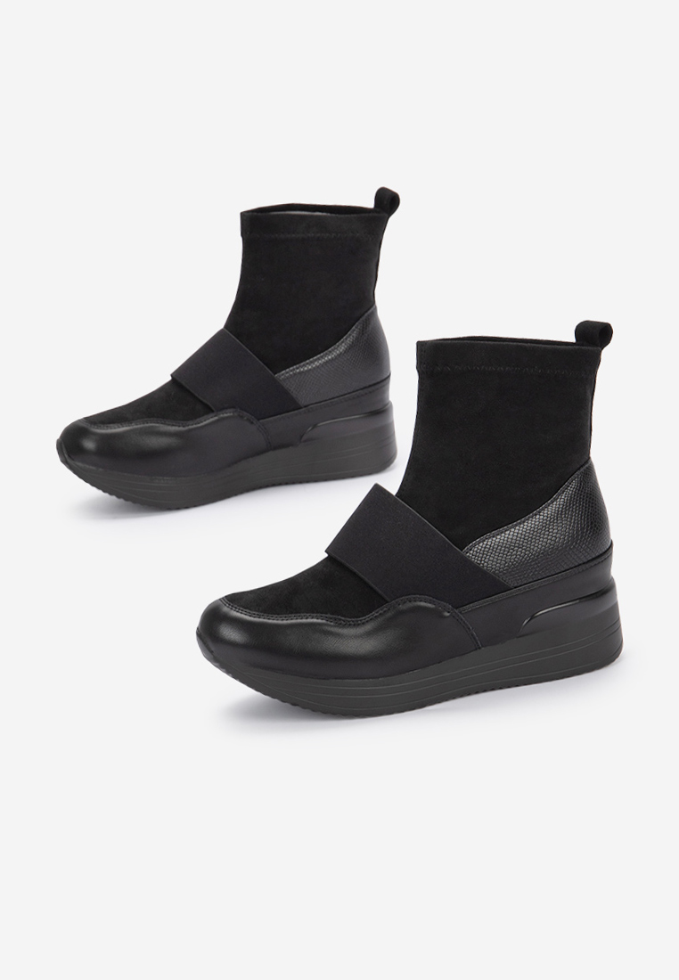 Sneakers con zeppa nero Soliana