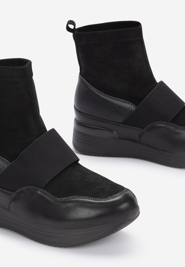 Sneakers con zeppa nero Soliana