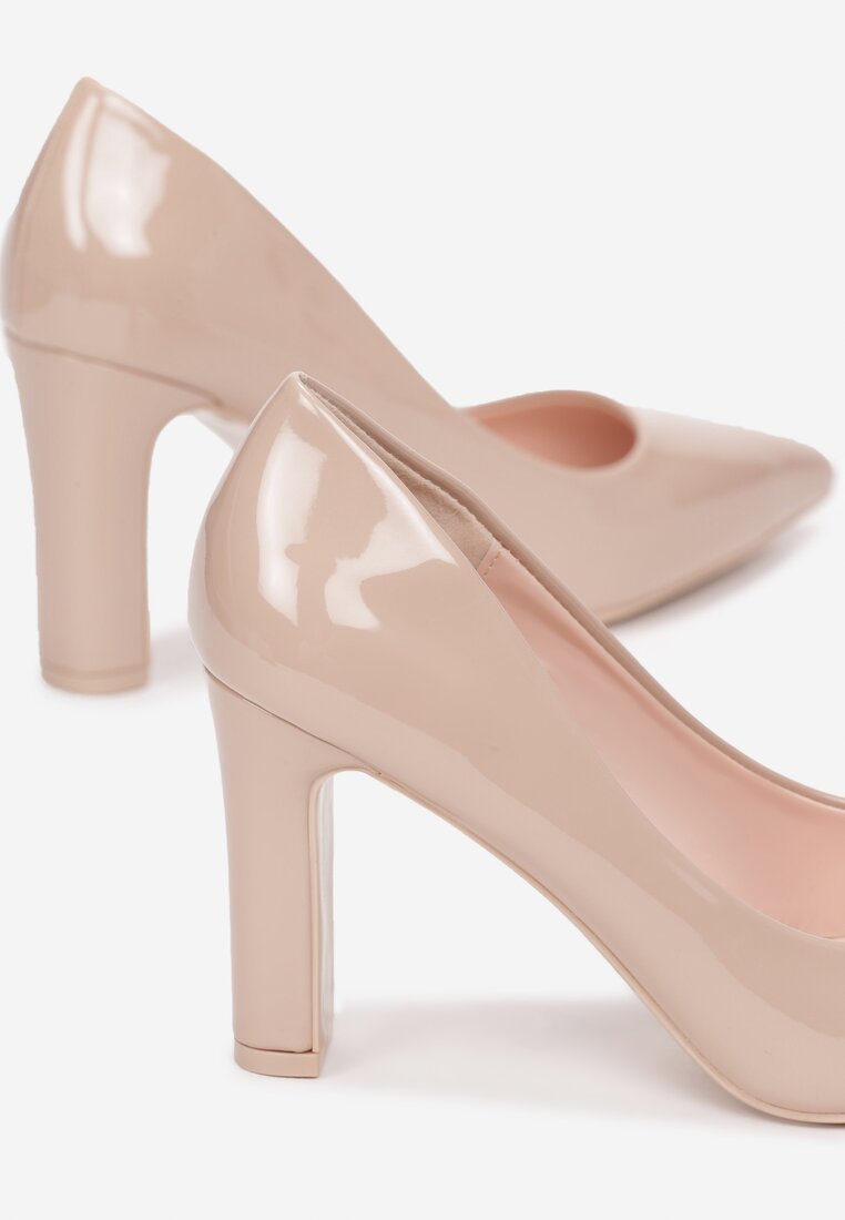 Décolleté in vernice Devina beige