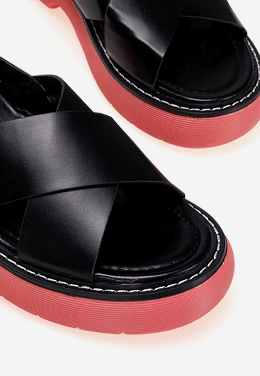 Sandali con plateau Nissa fucsia