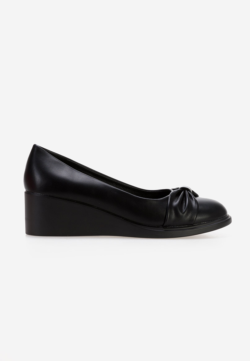 Scarpe con zeppa Fines nero