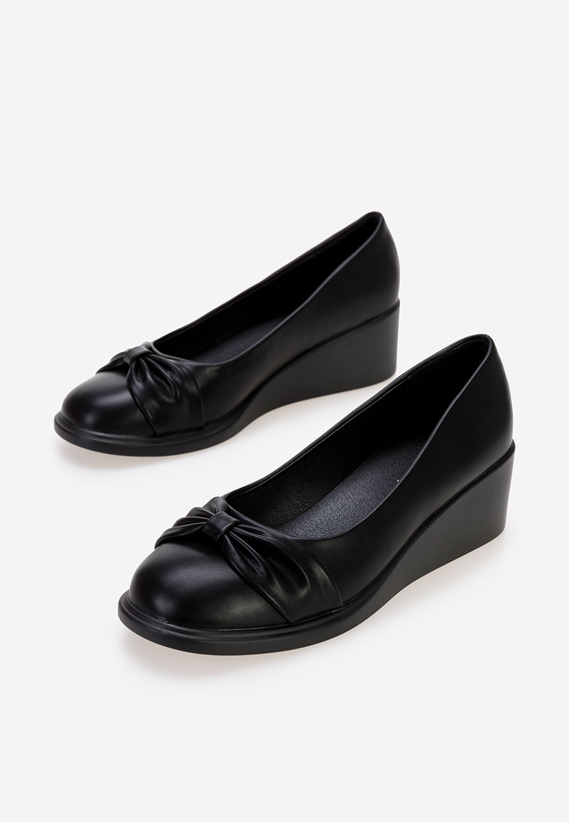 Scarpe con zeppa Fines nero