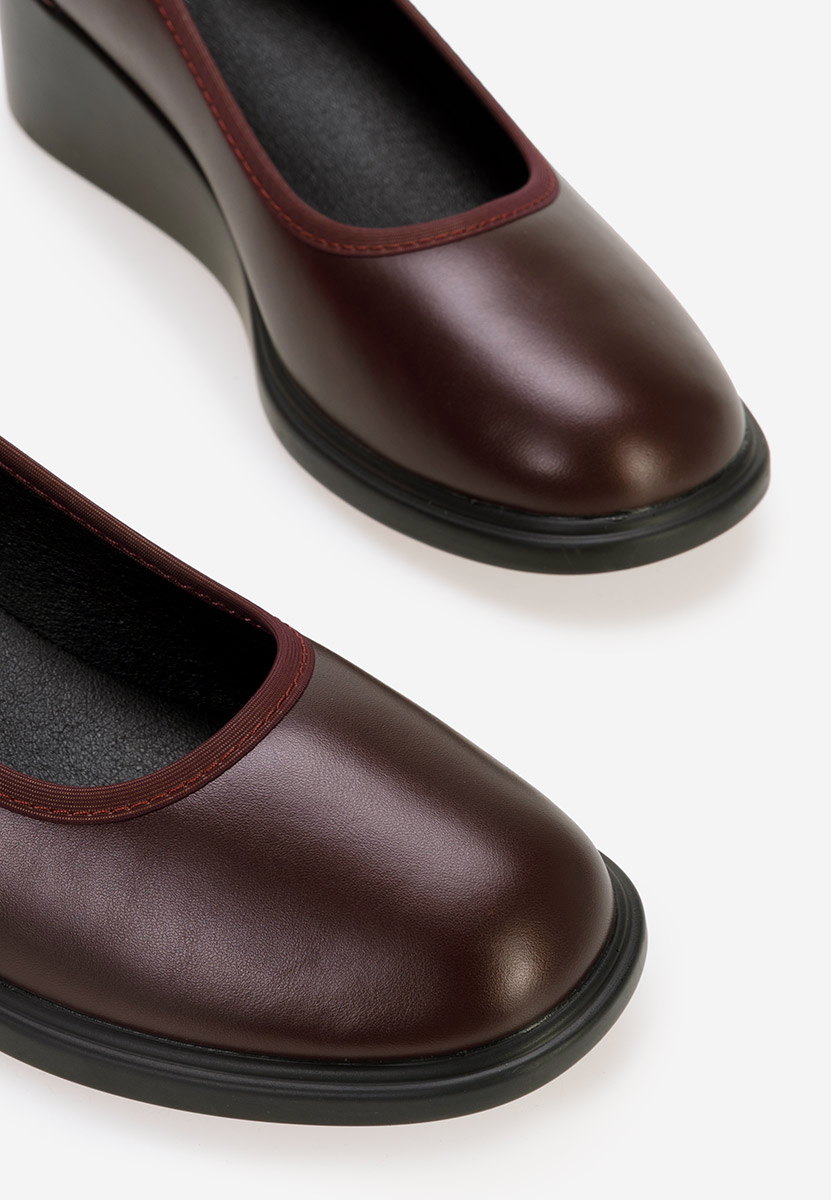 Scarpe con zeppa Coranda marrone
