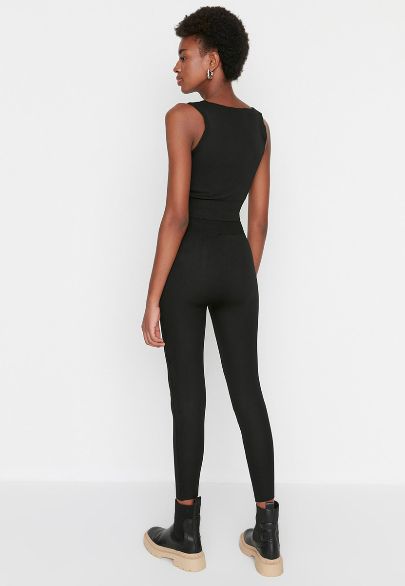 Outfit Nero Terrassa