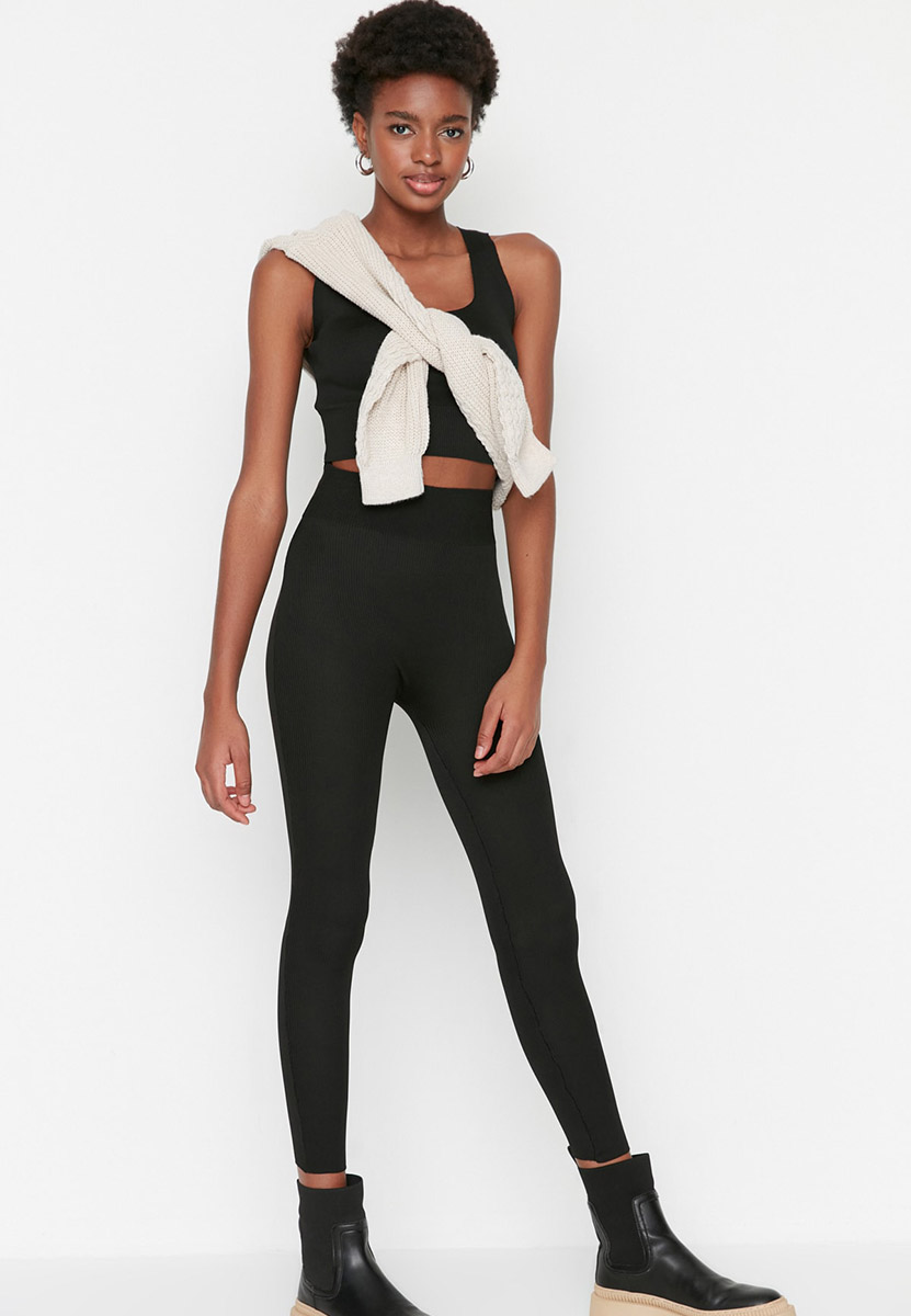 Outfit Nero Terrassa