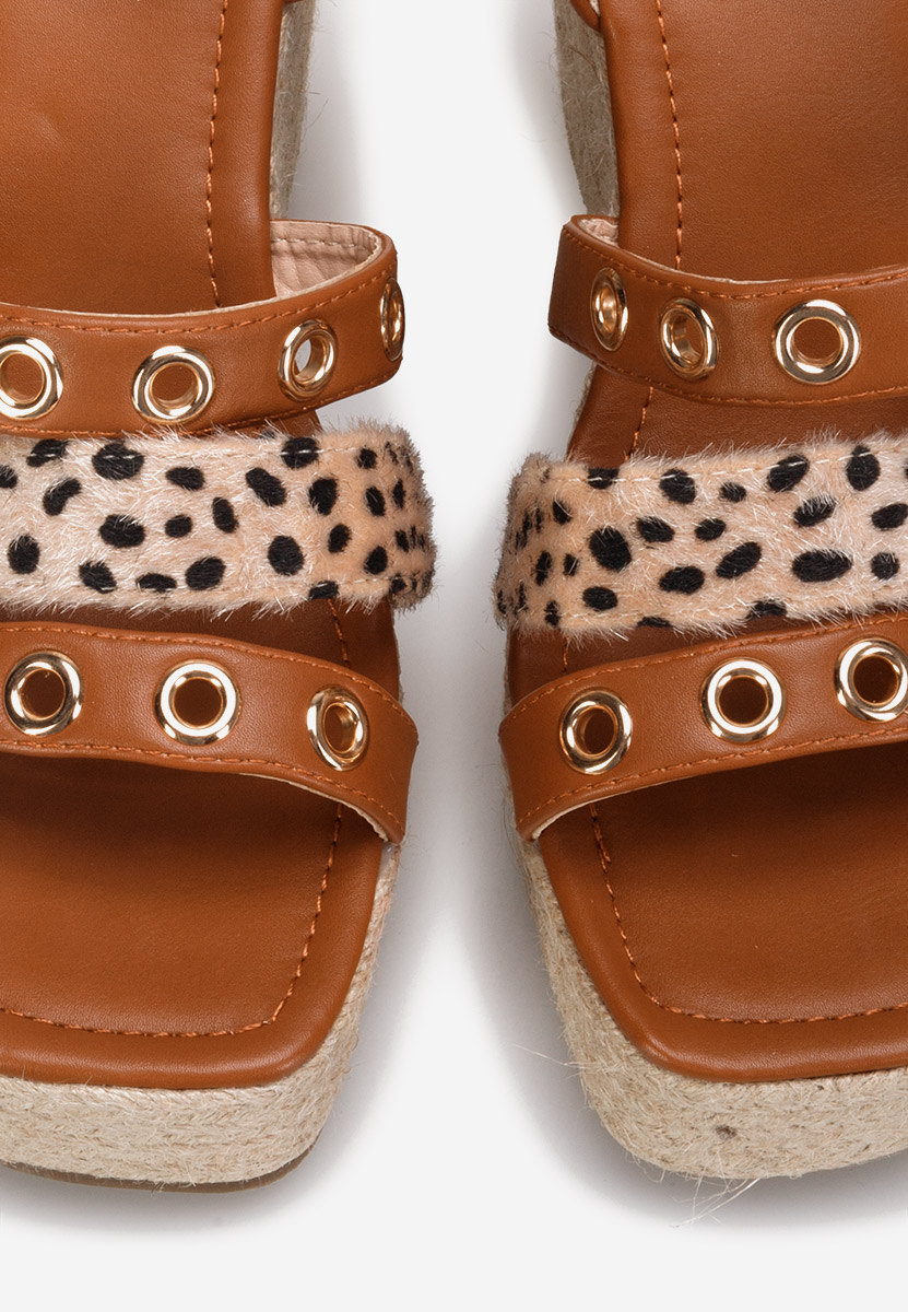 Sandali con zeppa Kria Camel