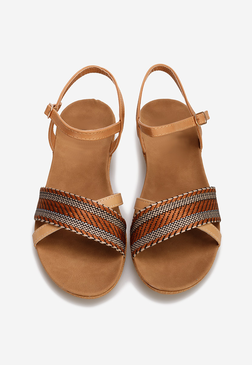 Sandali con tacco basso Pedria Marrone