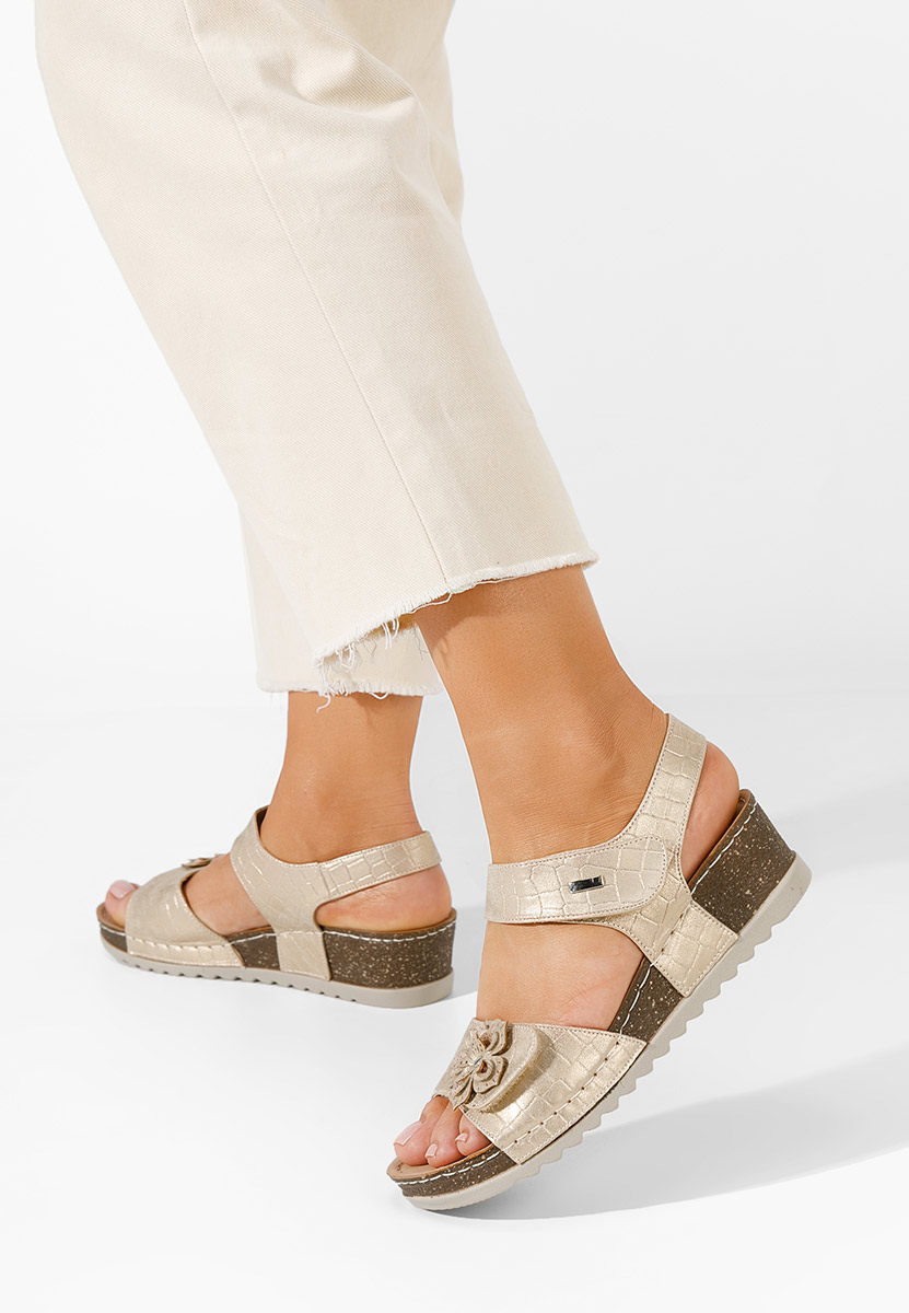 Sandali con zeppa Eliasea oro
