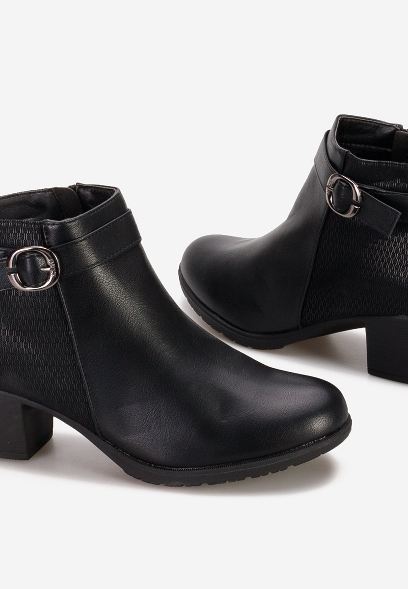Stivaletti con tacco Adiada nero