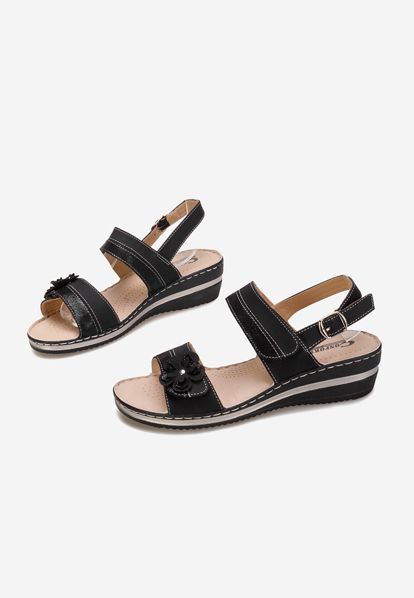 Sandali con zeppa Perira Nero