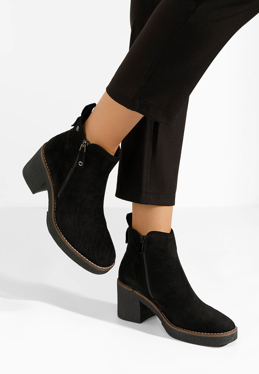 Stivaletti con tacco Radika nero