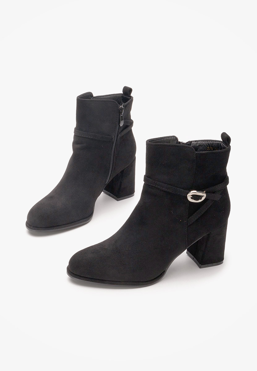 Tronchetti con tacco largo Cherri nero Tronchetti con tacco largo Cherri nero