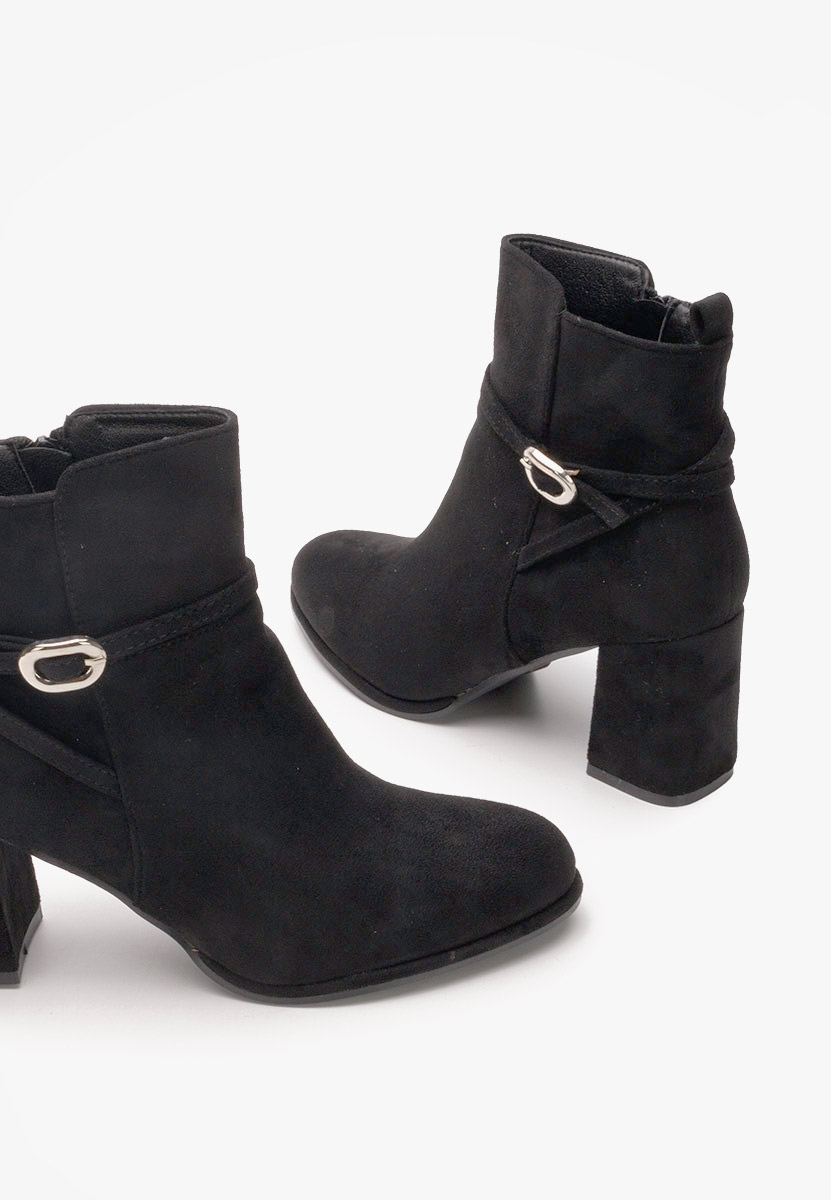 Tronchetti con tacco largo Cherri nero Tronchetti con tacco largo Cherri nero