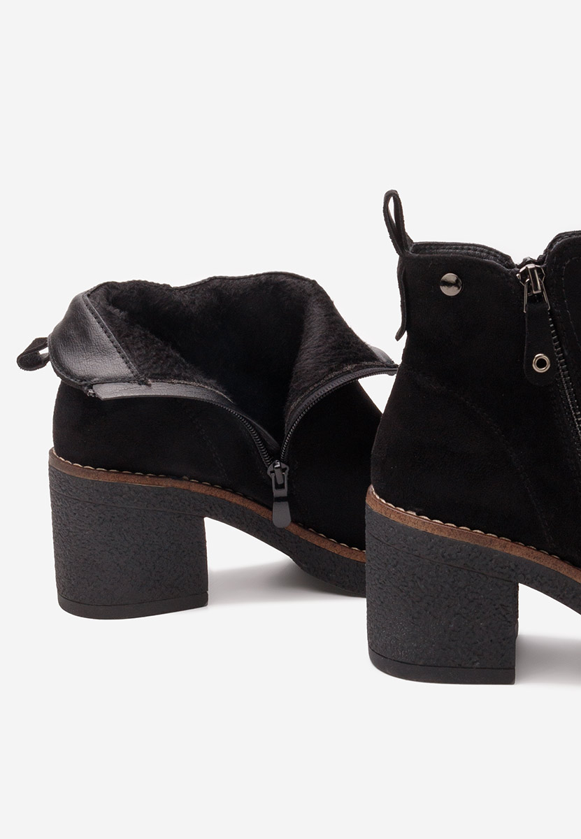 Stivaletti con tacco Radika nero