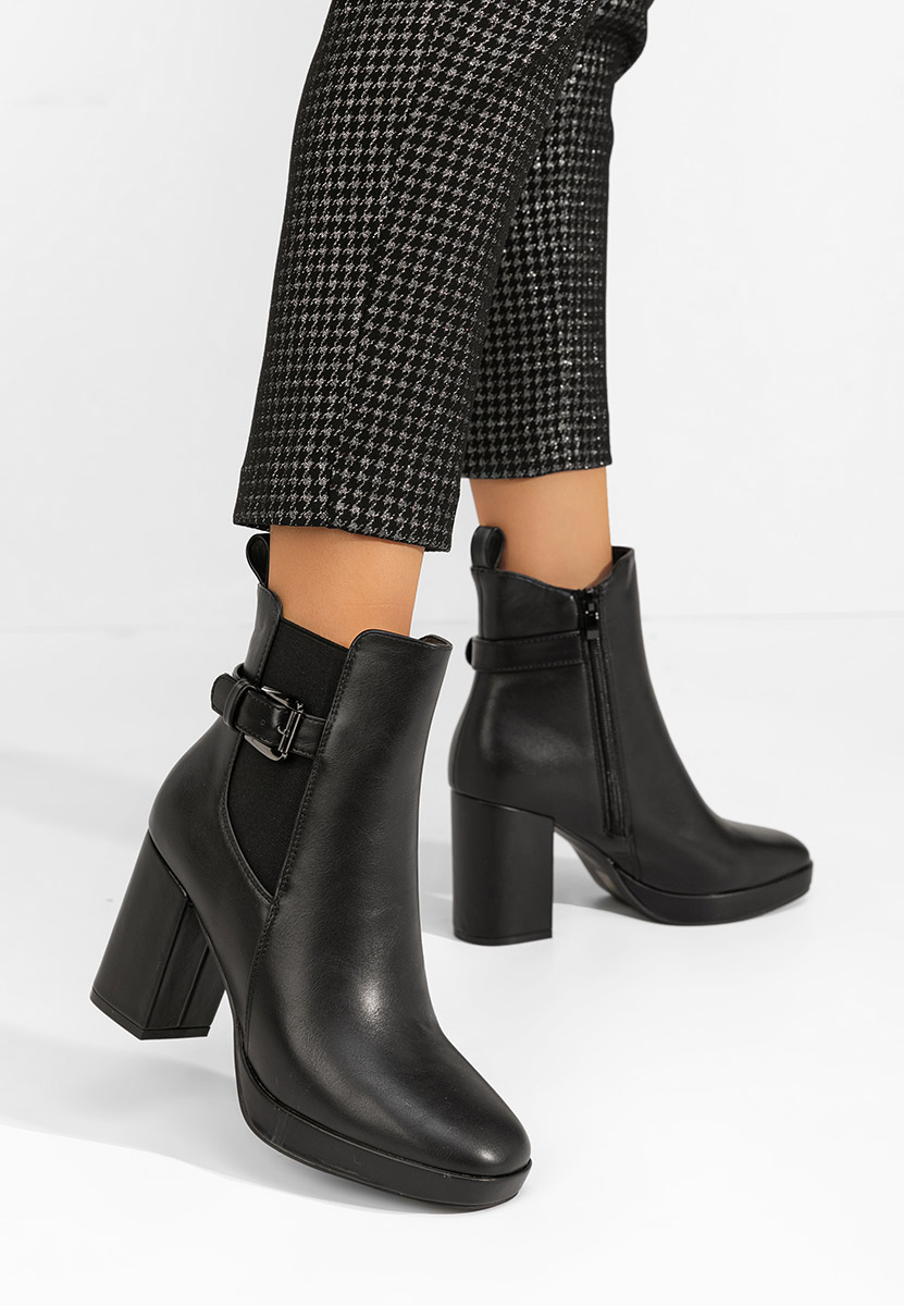 Tronchetti con tacco largo Sumiko nero