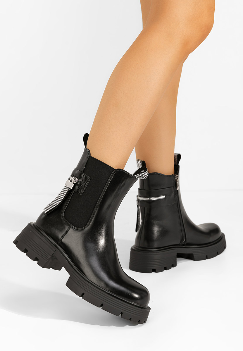 Stivaletti con plateau Angila nero