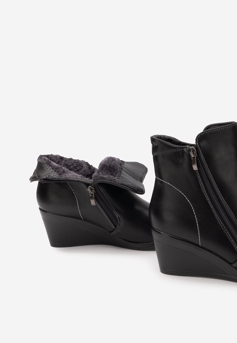 Stivaletti con zeppa Armandina nero