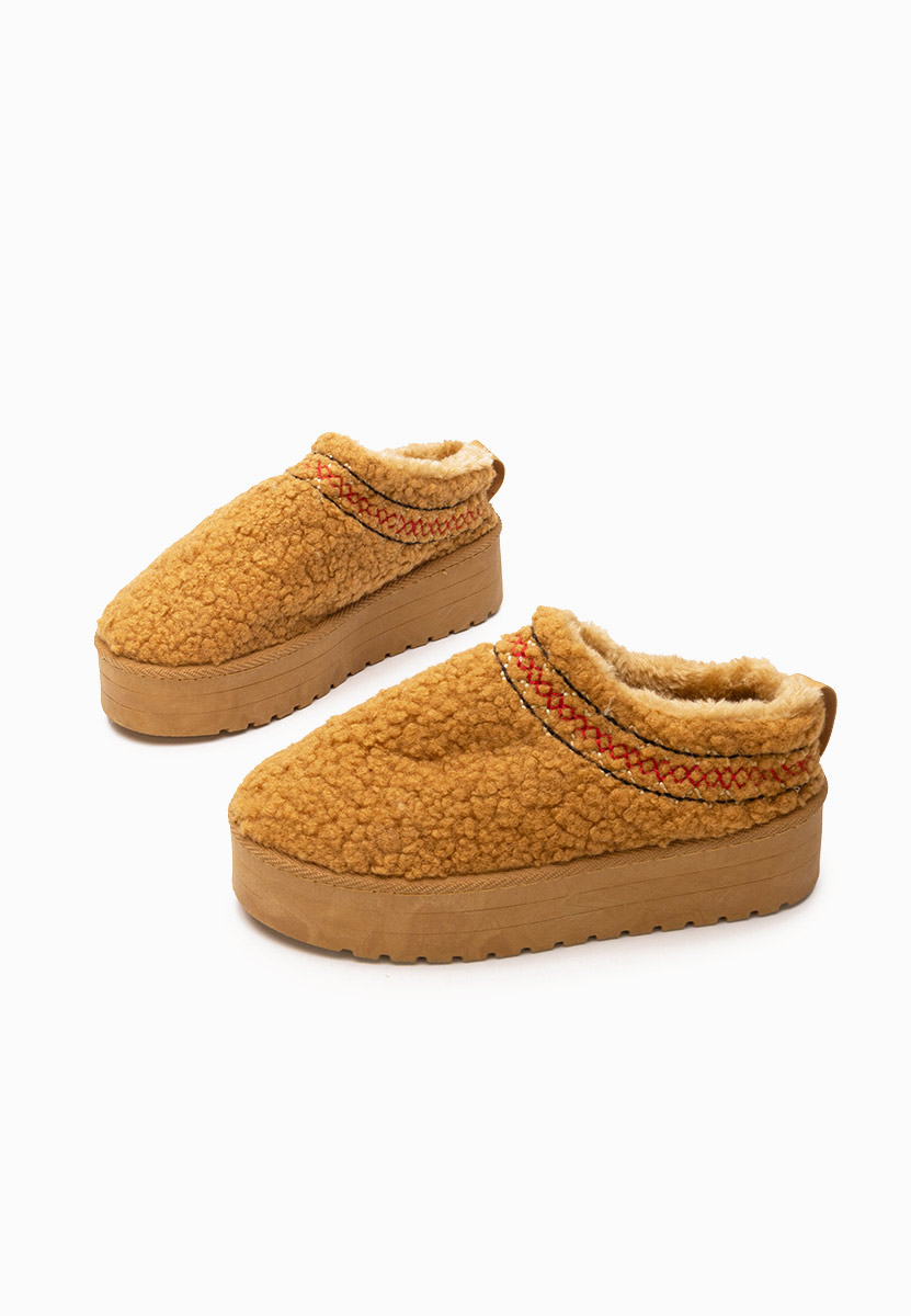 Zoccoli con zeppa Cristina camel