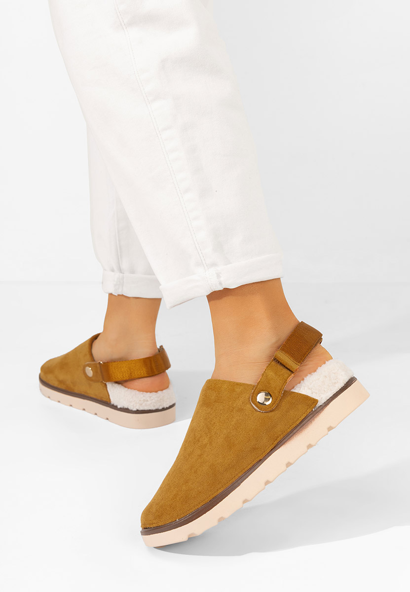 Zoccoli con zeppa Tamra camel