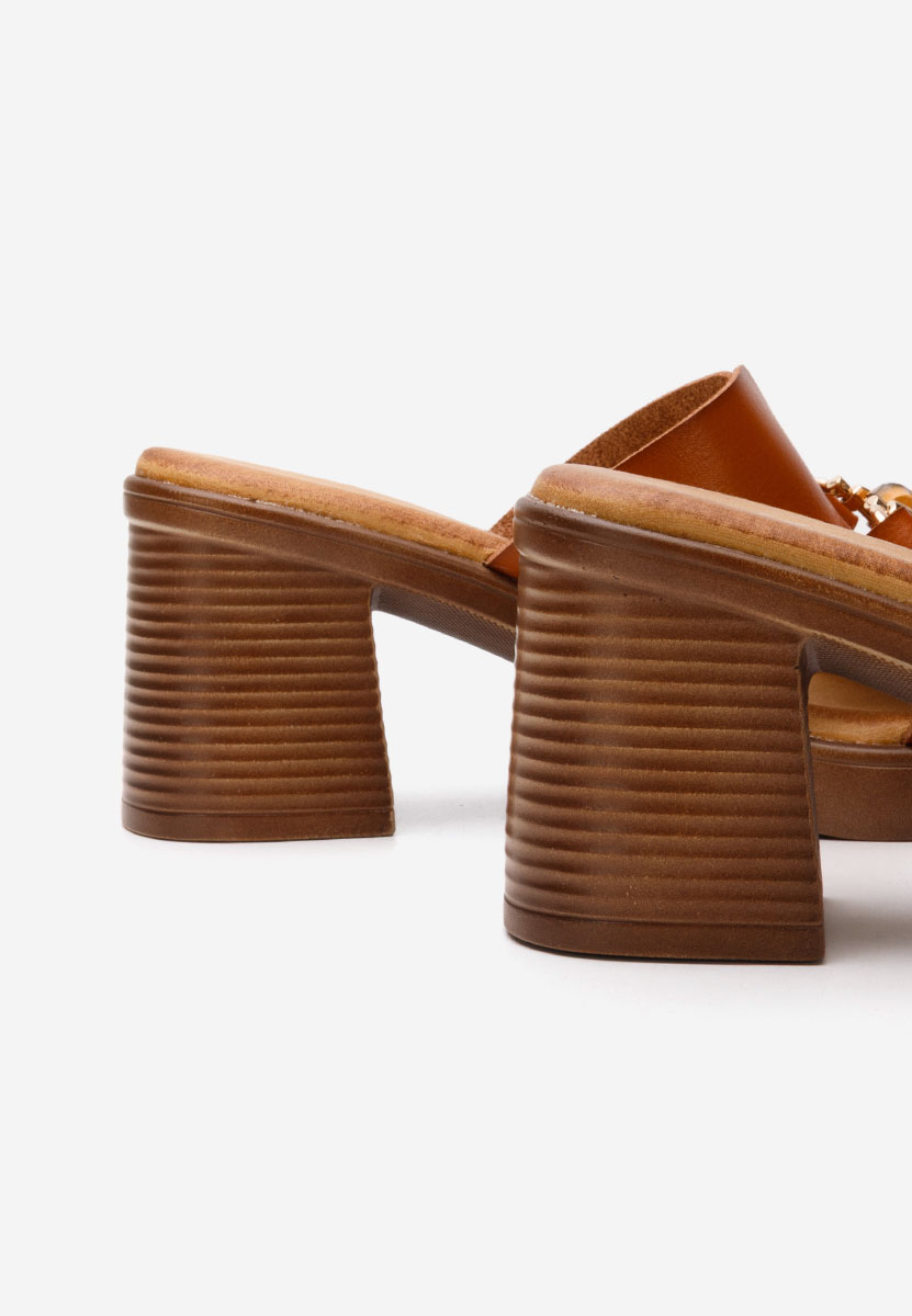 Ciabatte con tacco Olimpya camel