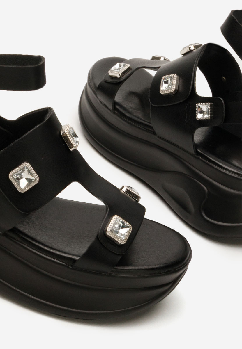 Sandali con zeppa Junny nero