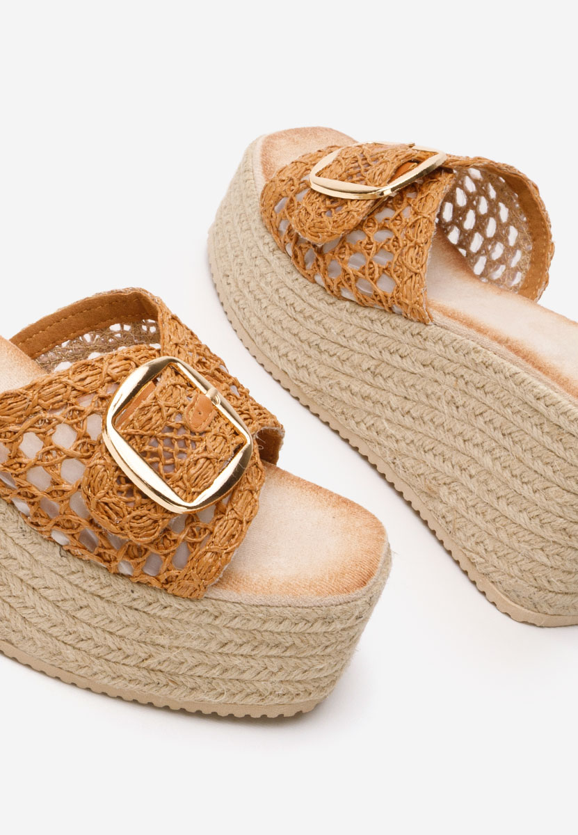 Ciabatte platform Jadora camel