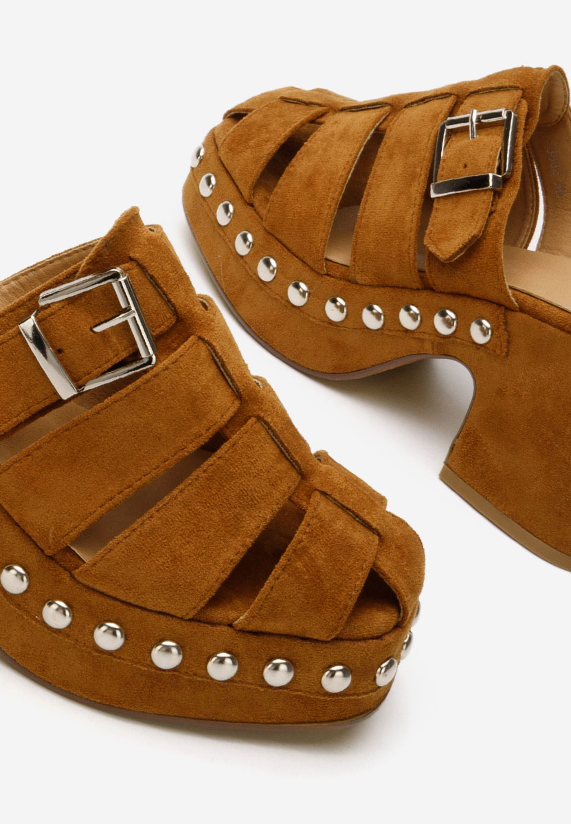 Ciabatte con tacco Rosamaria camel