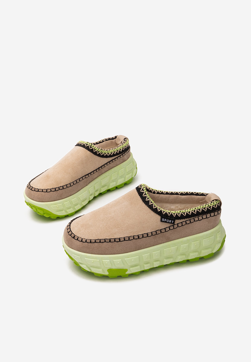 Zoccoli con zeppa Novela verdi