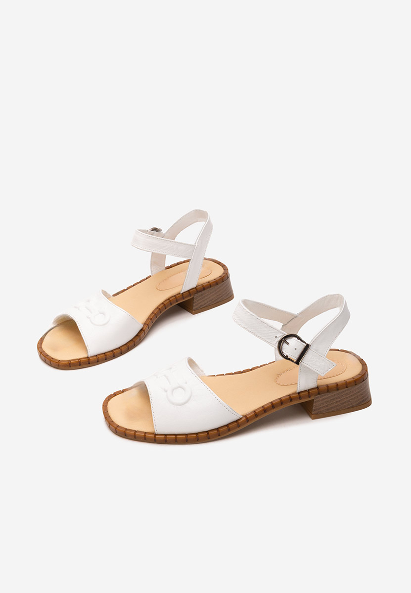 Sandali con tacco basso Yolanda Bianchi