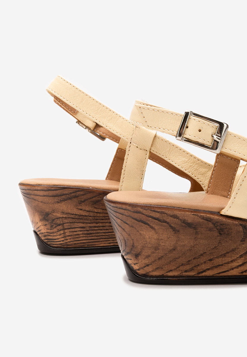 Sandali cuoio Lovara gialle