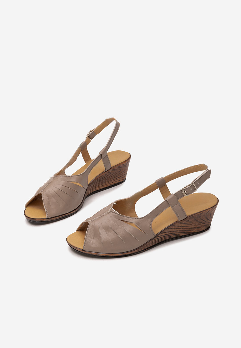 Sandali con suola ortopedica Lovara cachi