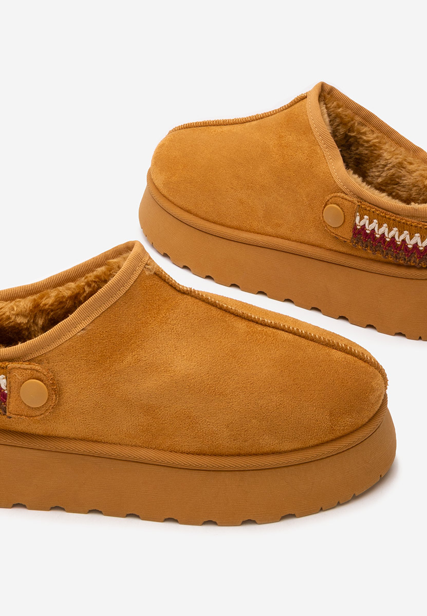 Zoccoli con zeppa Frovia camel