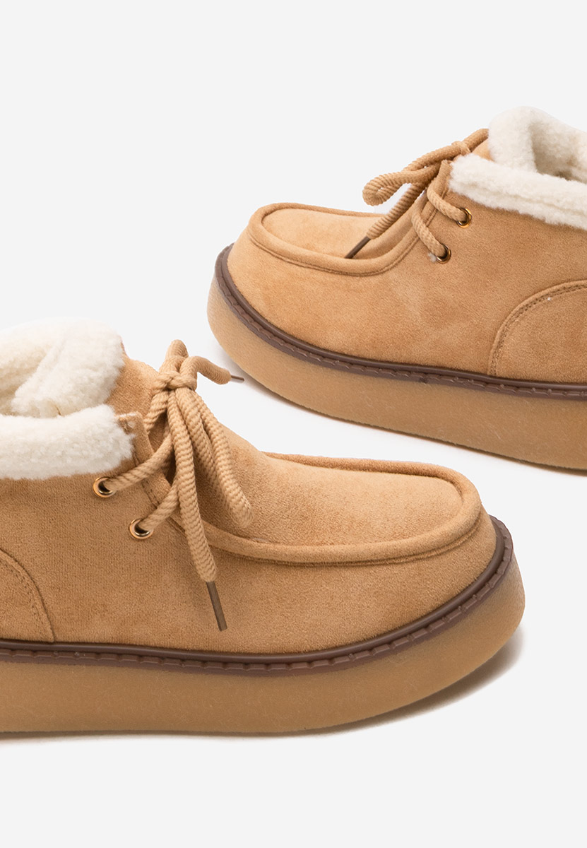Stivaletti con plateau Novira camel