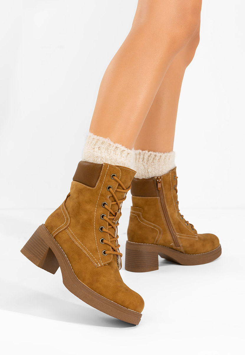 Stivaletti con tacco Celoria camel