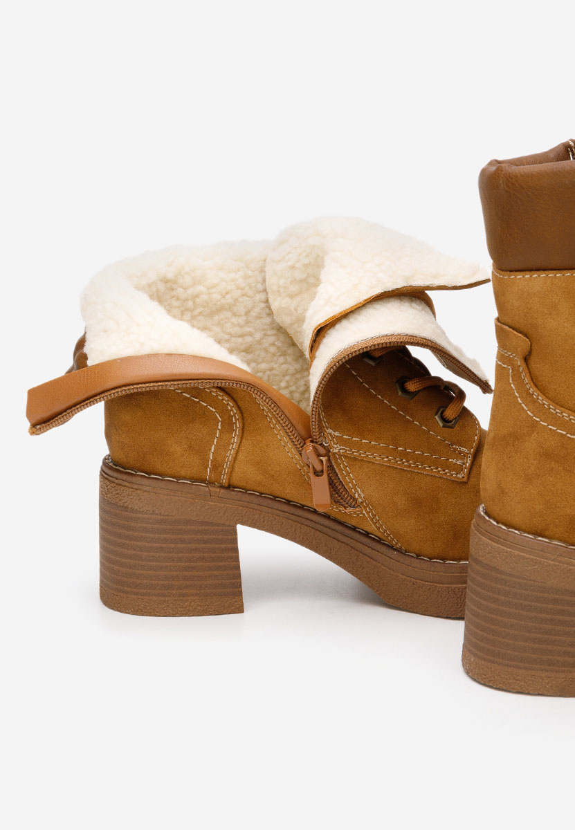 Stivaletti con tacco Celoria camel