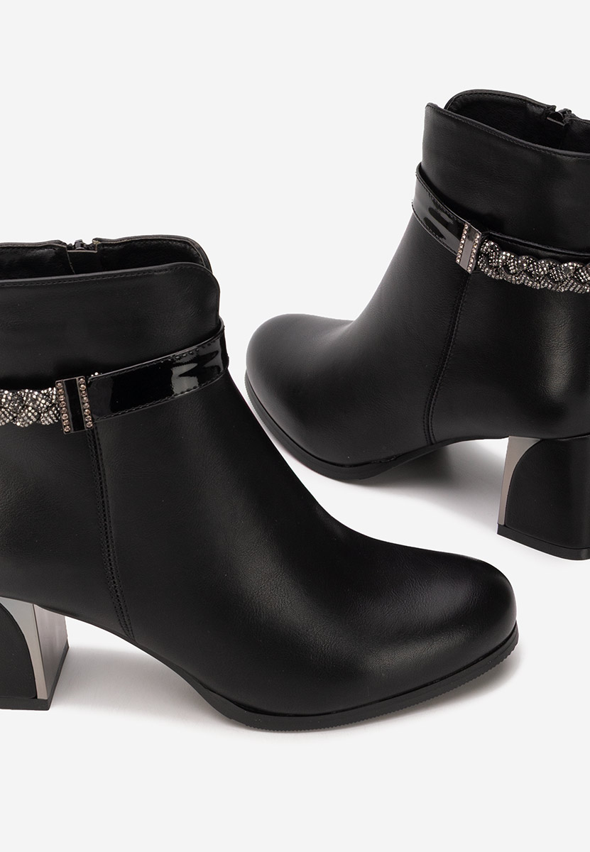 Tronchetti con tacco largo Delivora nero