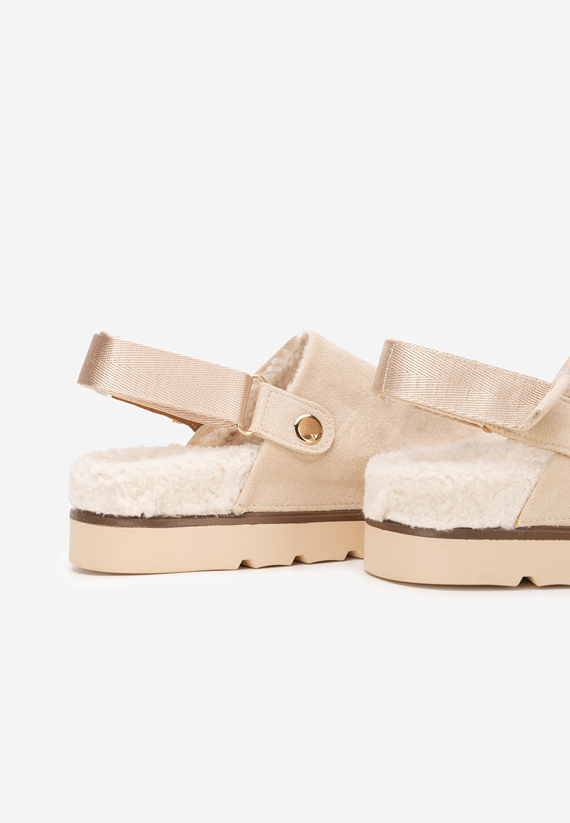 Zoccoli con zeppa Tamra beige