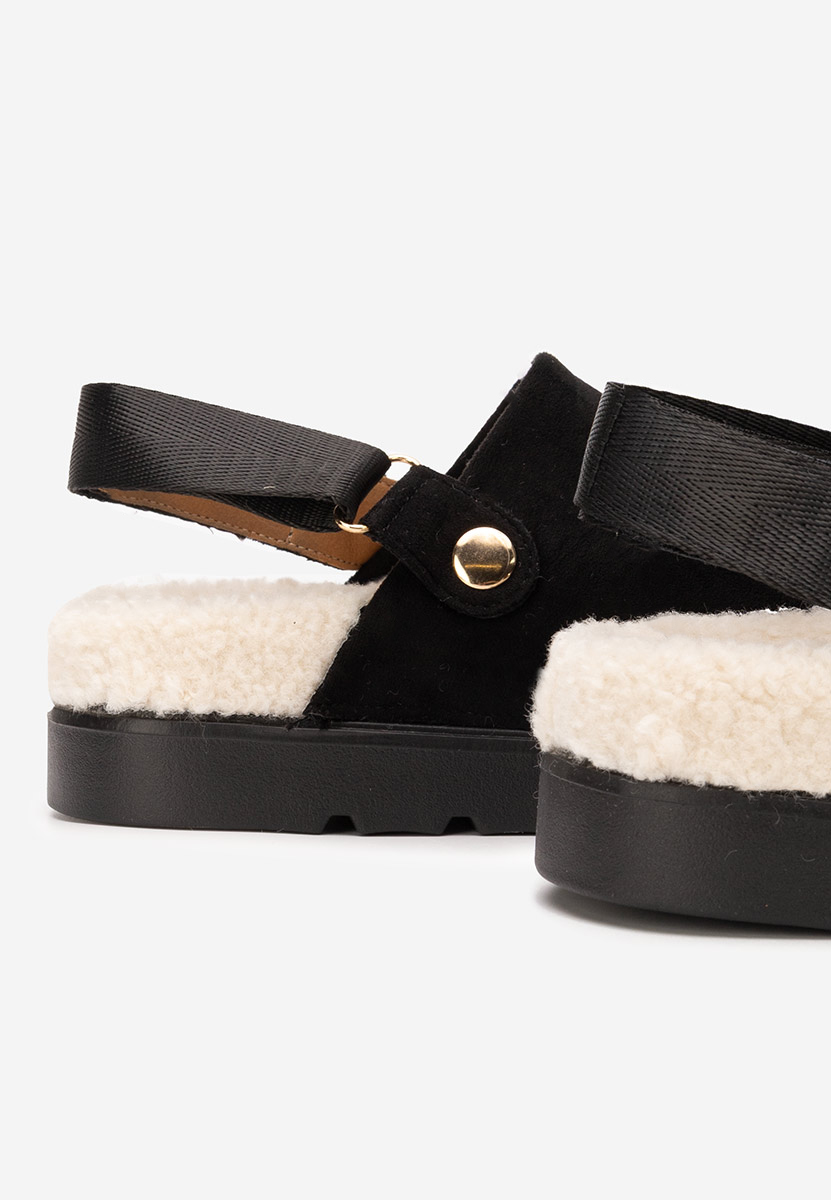 Zoccoli con zeppa Tamra nero