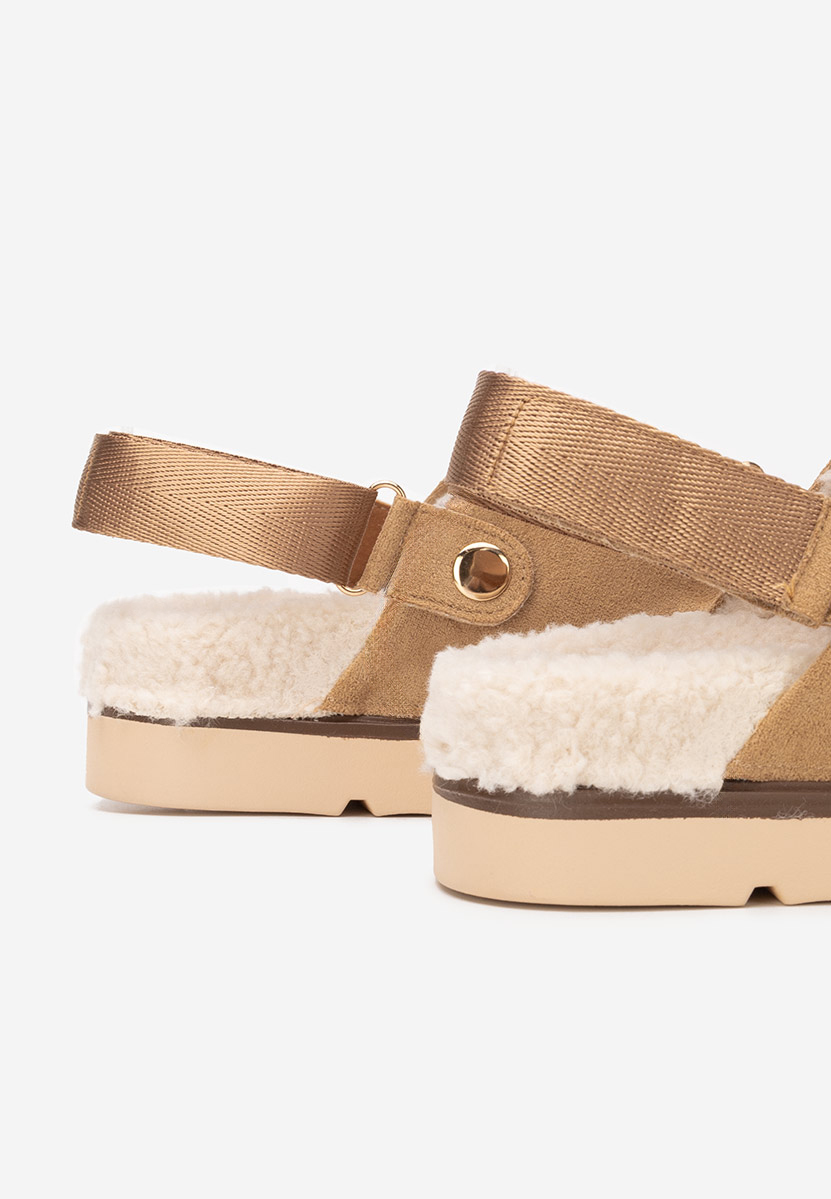 Zoccoli con zeppa Tamra cachi