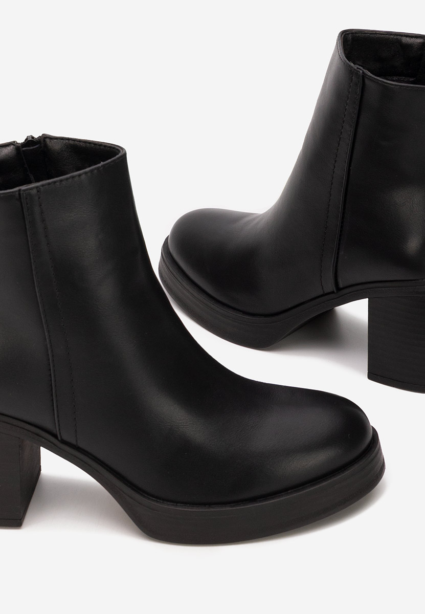 Tronchetti con tacco largo Denisia nero