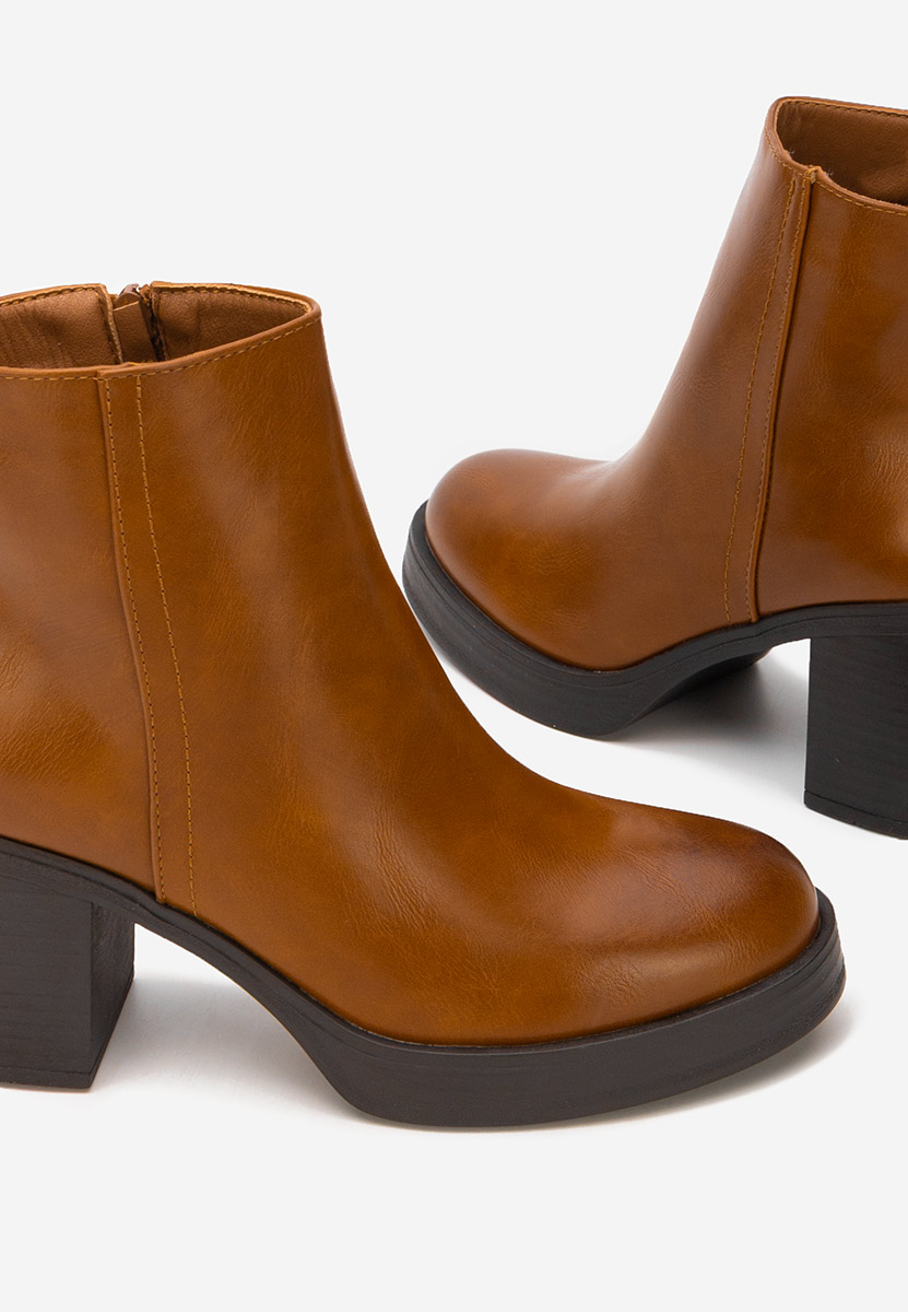 Tronchetti con tacco largo Denisia camel