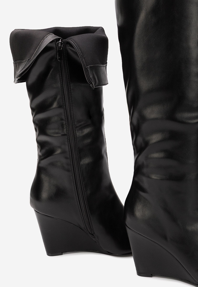 Stivali con zeppa Daryana nero