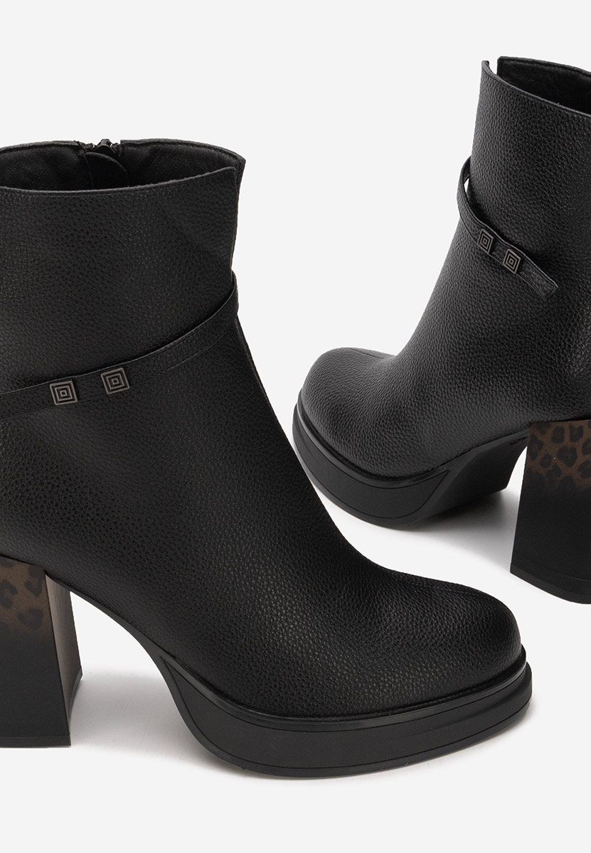 Tronchetti con tacco largo Rannia V2 nero