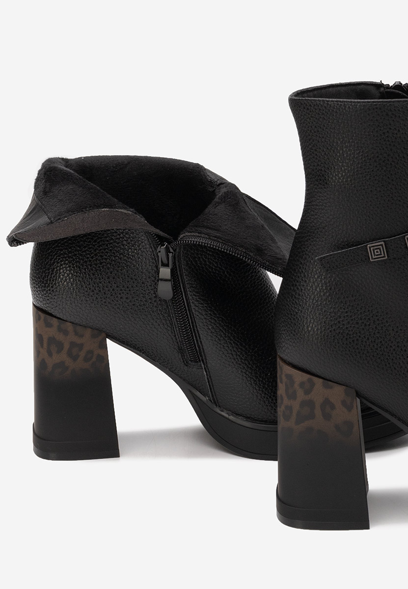 Tronchetti con tacco largo Rannia V2 nero