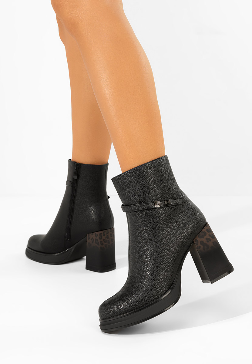 Tronchetti con tacco largo Rannia nero