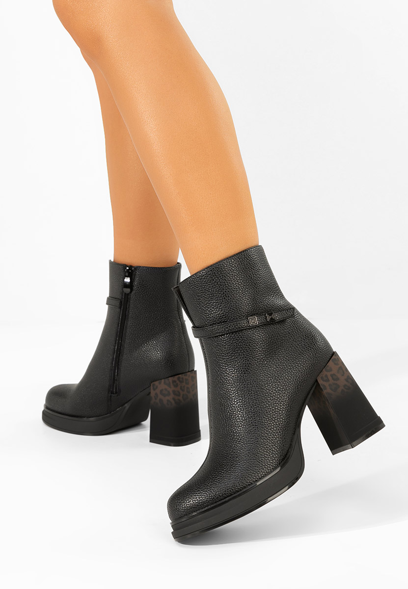 Tronchetti con tacco largo Rannia V2 nero