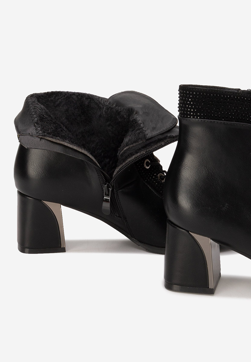 Stivaletti con tacco Larae V2 nero