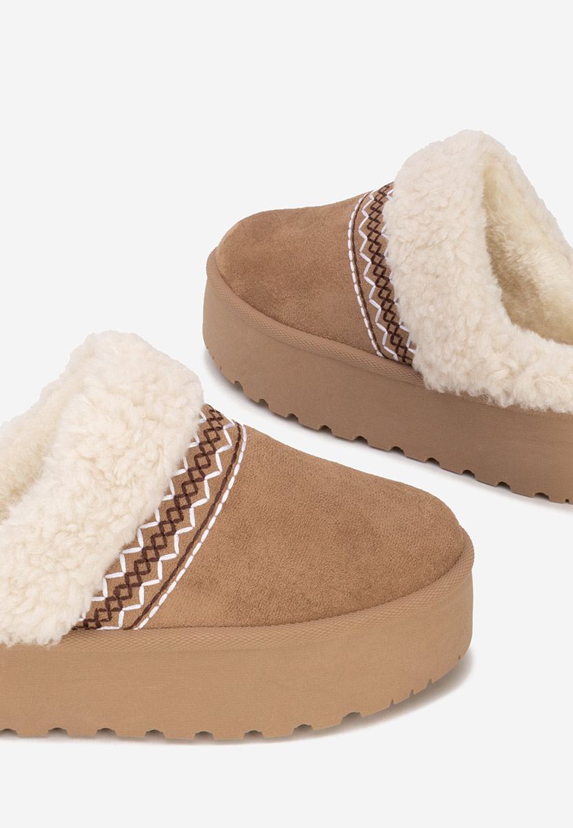 Zoccoli con zeppa Anelisse cachi