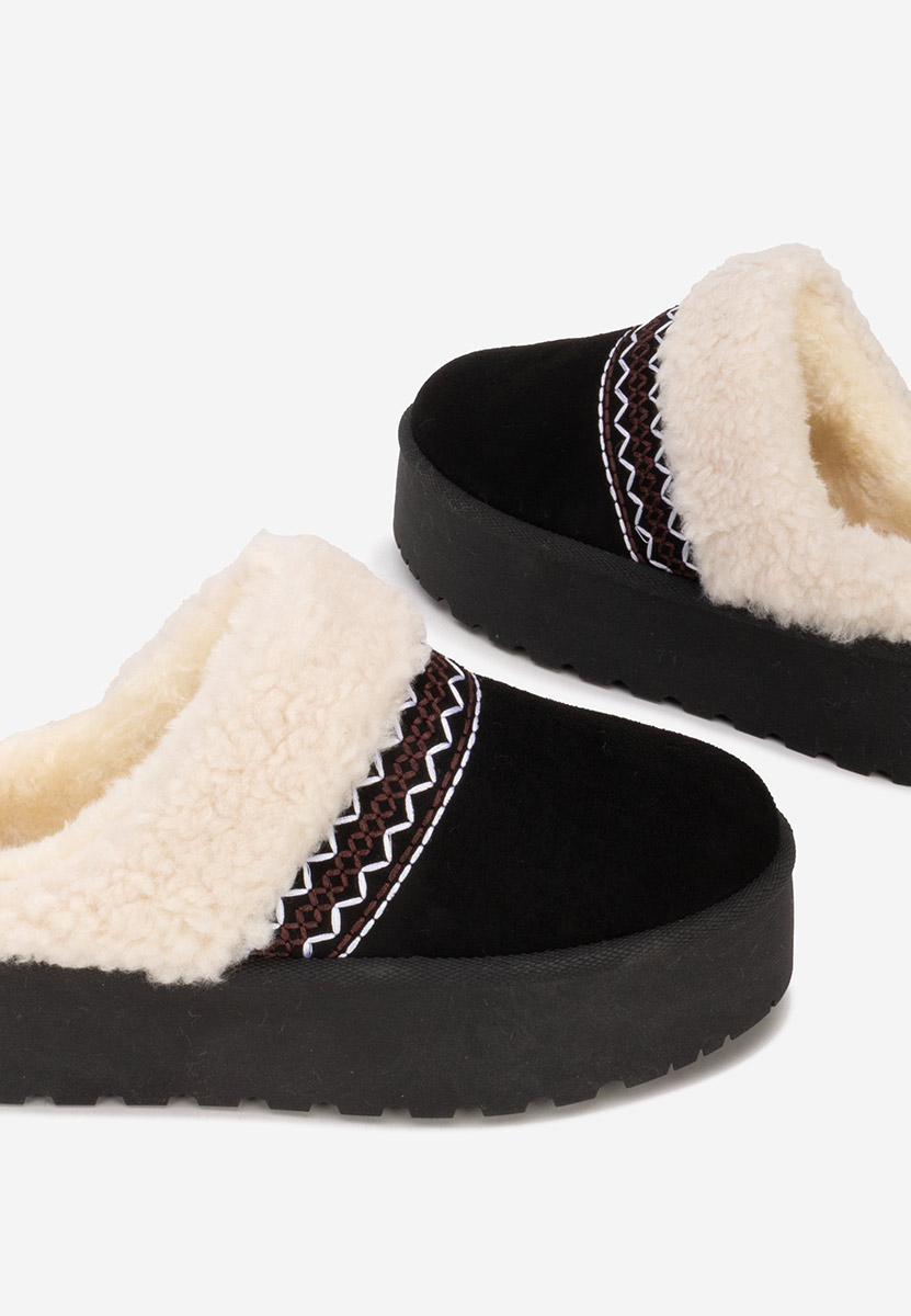 Zoccoli con zeppa Anelisse nero