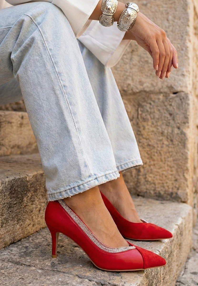 Décolleté tacco a spillo Hassie rosso